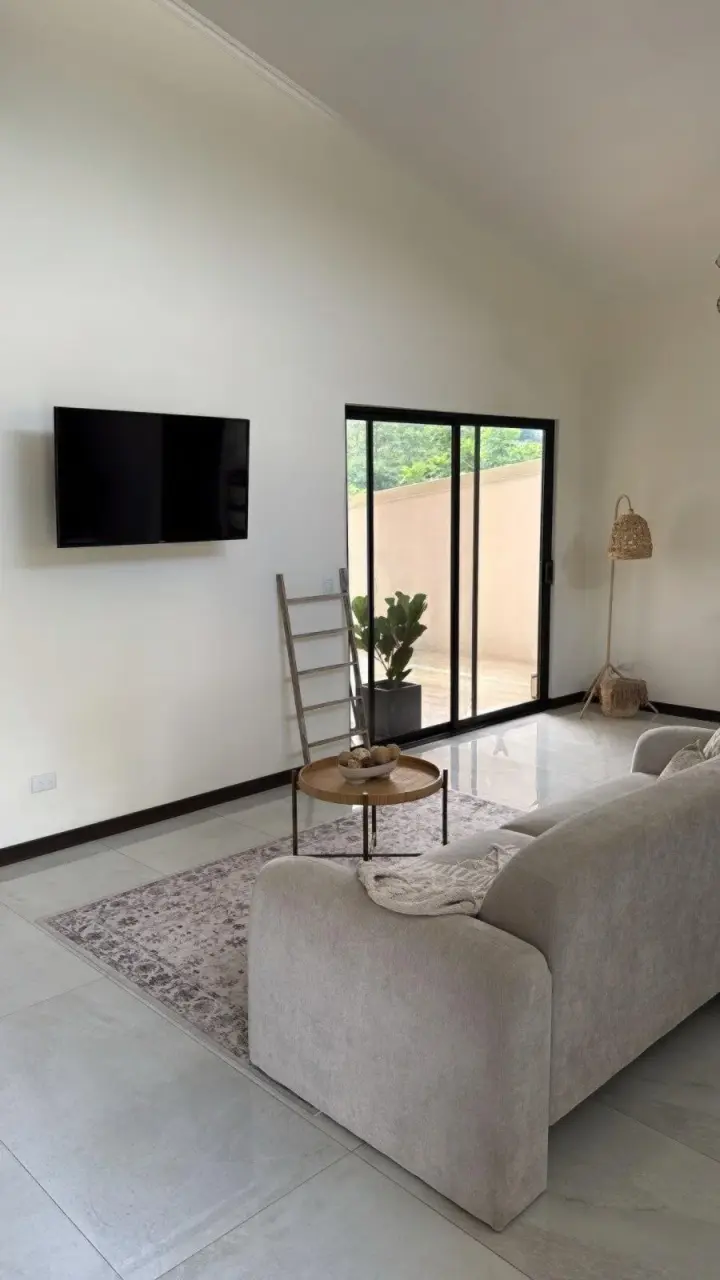 Beautiful House for Sale in Tacares de Grecia - 3