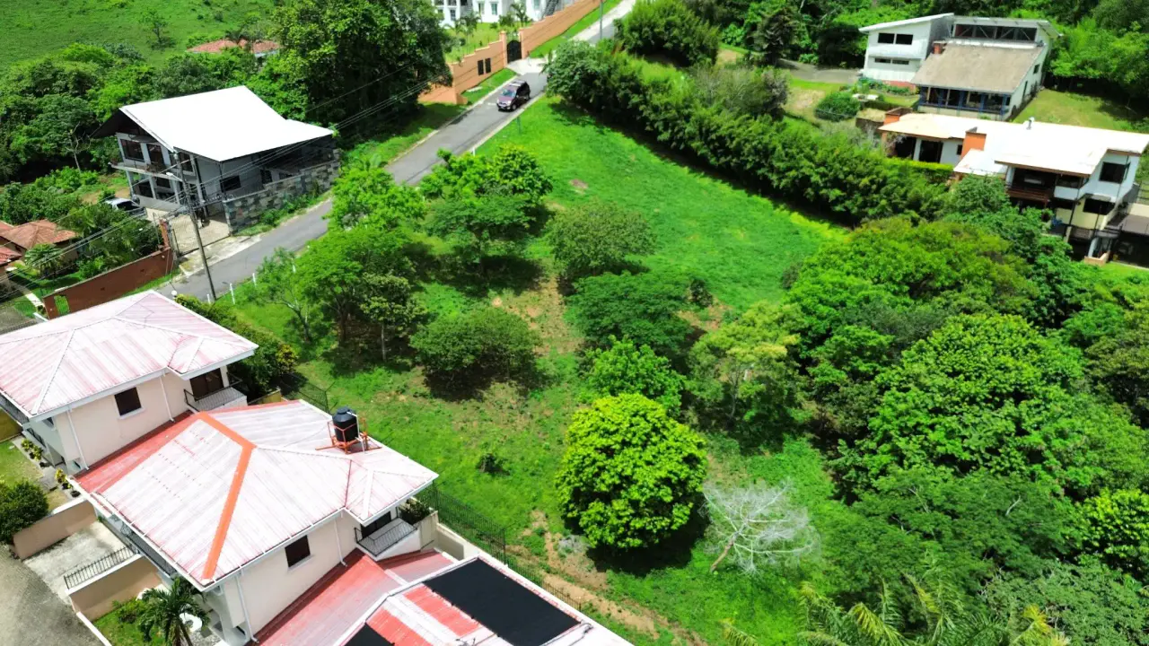 Prime Lot in La Trinidad, Mora - Build Your Dream Home! - 2