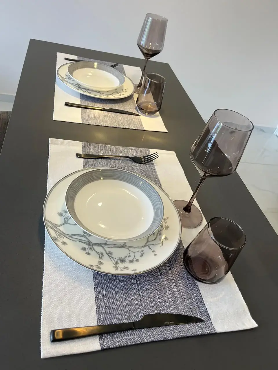 New 3-Bedroom Apartment, Modern Style with Forest Views - 5