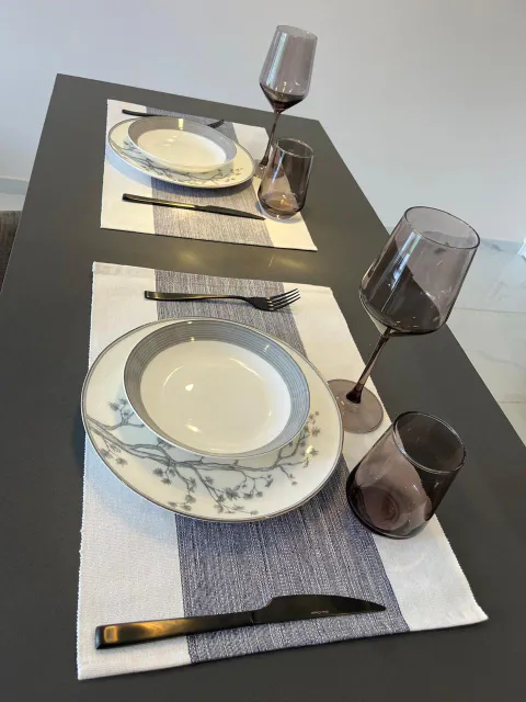 New 3-Bedroom Apartment, Modern Style with Forest Views