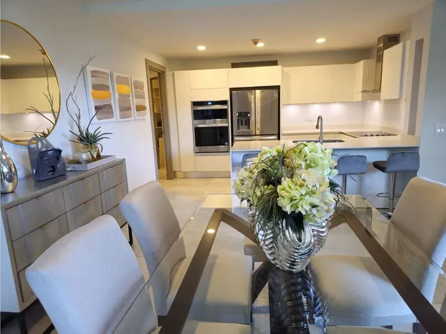 Moderno Apartamento de 3 Dormitorios en venta en Escazú - 3
