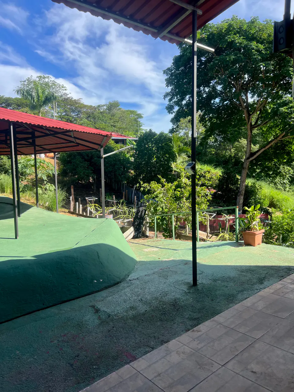 Property for Sale in Cuarros de Lagunillas, Garabito | 2,044 m² with 2 Bedrooms - 4