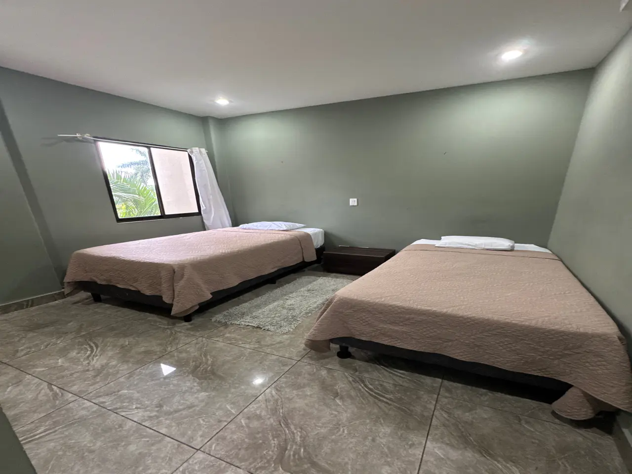 Condominio de 3 Habitaciones en Jacó con Acceso a Piscina en Ubicación Privilegiada - 3