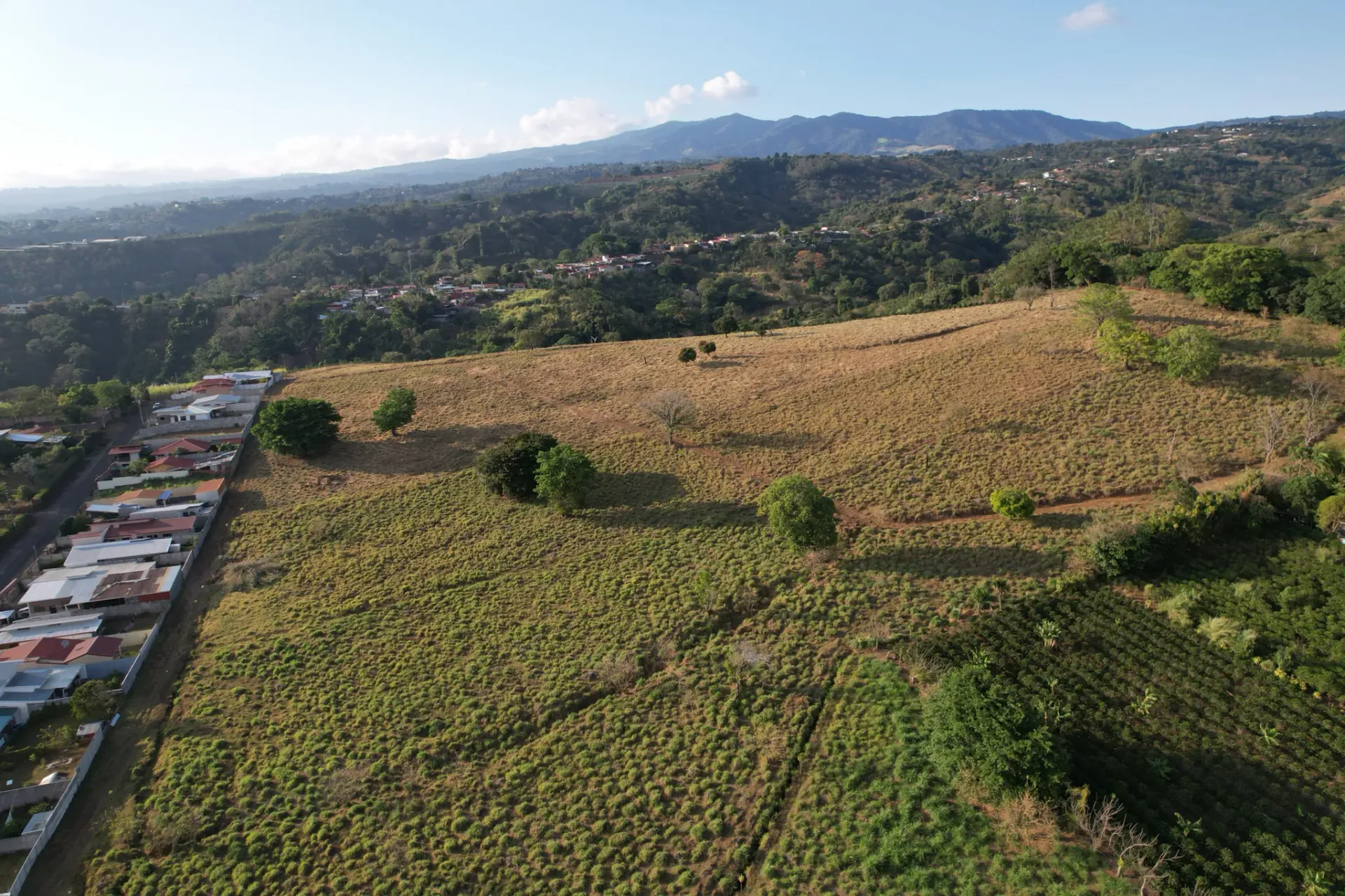 Opportunity! La Pradera de los Angeles - main