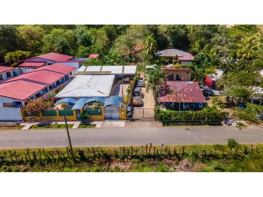 Lote en Calle Hermosa con todos los servicios listo para construir - 2