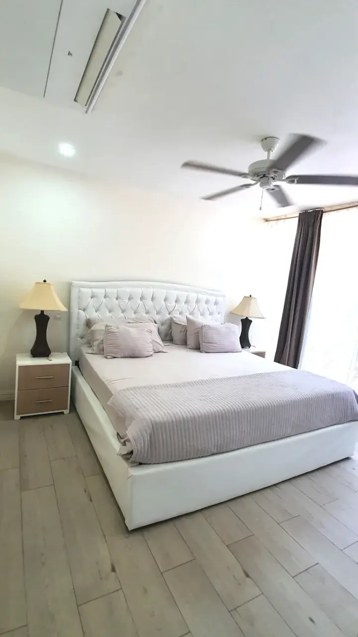 Charming Apartment for Sale in La Floresta, Herradura - 2