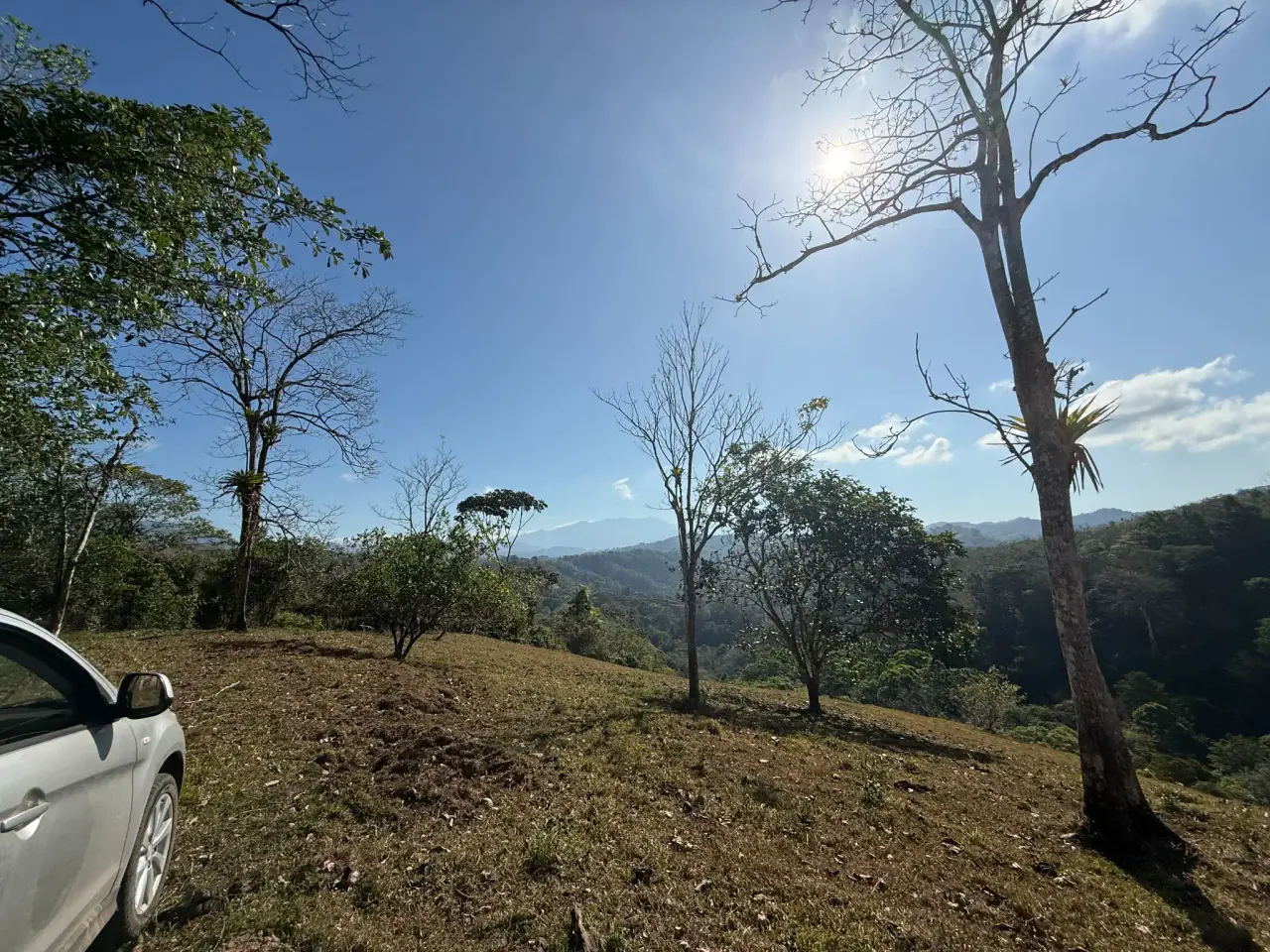 Finca de 11,4 hectáreas en la montaña de Santiago: exuberante bosque, río y potencial agrícola en Arenal Puriscal, San José - 5