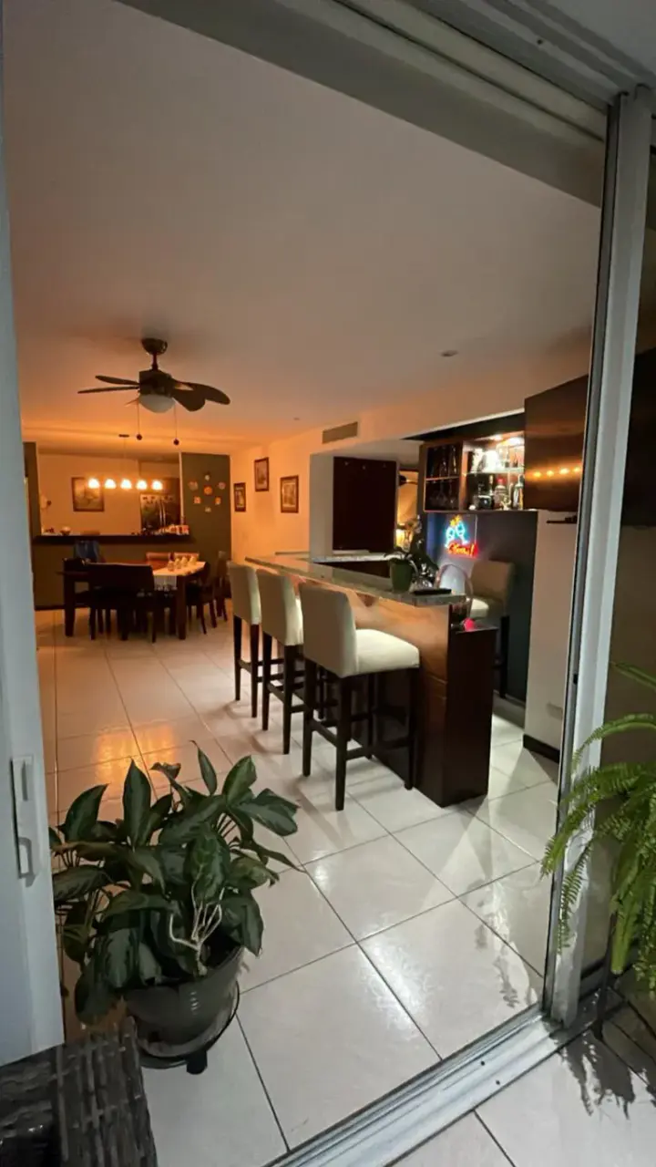 Vendo Apartamento en Condominio, Santa Ana, San José - 1