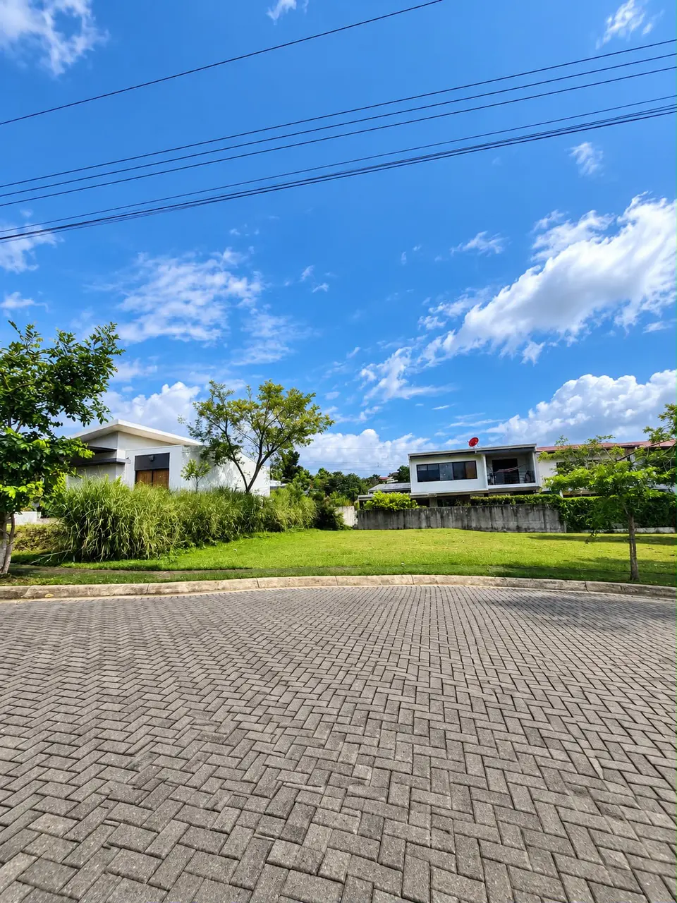 Hermoso terreno en venta en Grecia  - 1