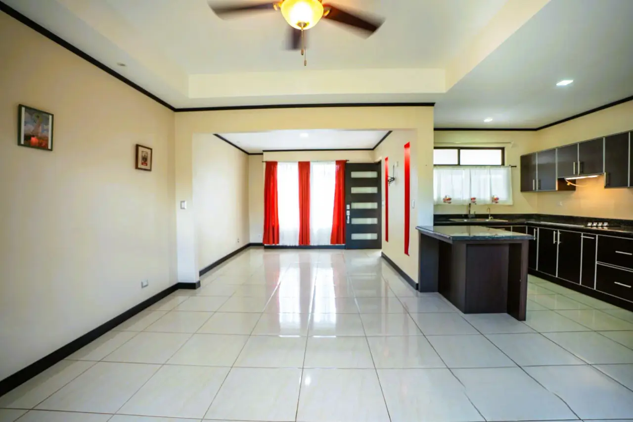BEAUTIFUL HOUSE FOR SALE IN SAN RAMON, ALAJUELA - 5