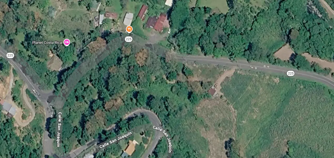 Opportunité Unique : 41 758 m² de Terrain à Tucurrique, Cartago avec Vues et Accès Routier - 5