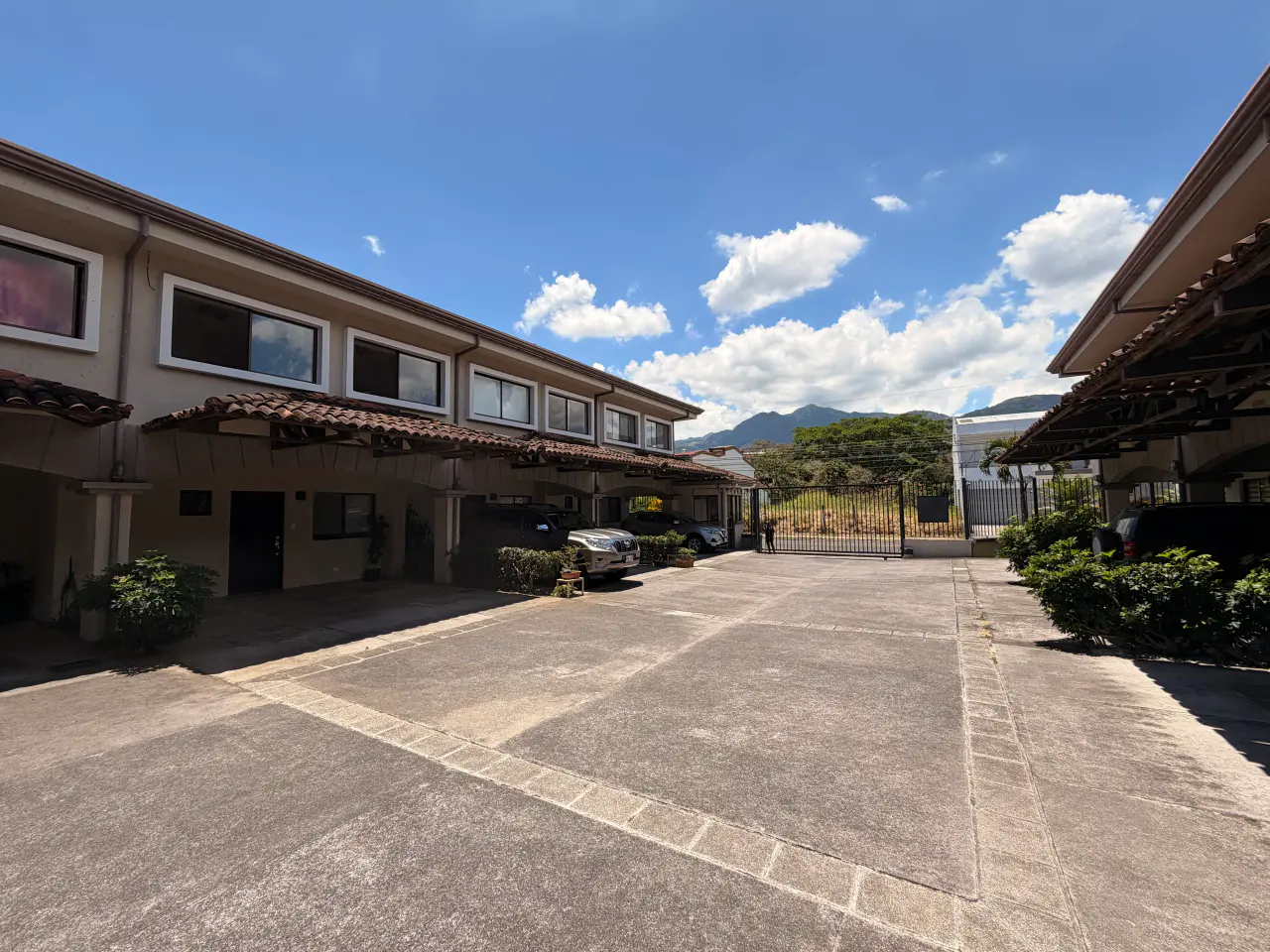 Comfortable Condominium for Sale in Escazú - 5