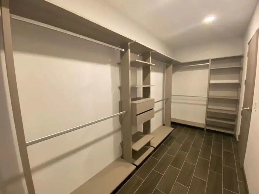 Spacious 2-BR Apartment in Prime Escazú Location - 3
