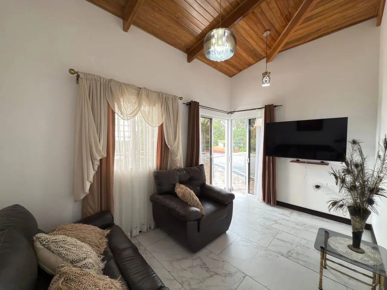 Luxury Home in Santo Domingo de Heredia - 4