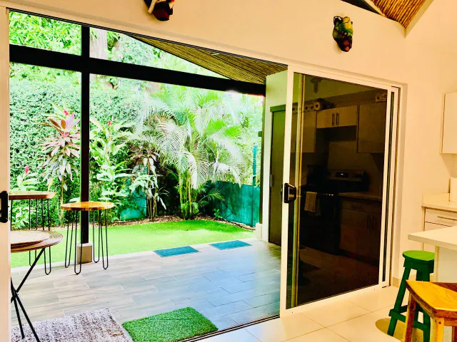 Modern 2-Bed Home in Jacó with Resort Amenities 