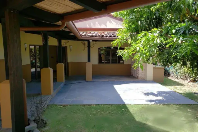 SALE / Majesty and Exclusivity in Santa Ana! Your Dream Haven Awaits