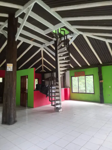 Finca de Selva Tropical en Costa Rica | Retiro Ecológico y Propiedad de Aventura de 78.7 Ha