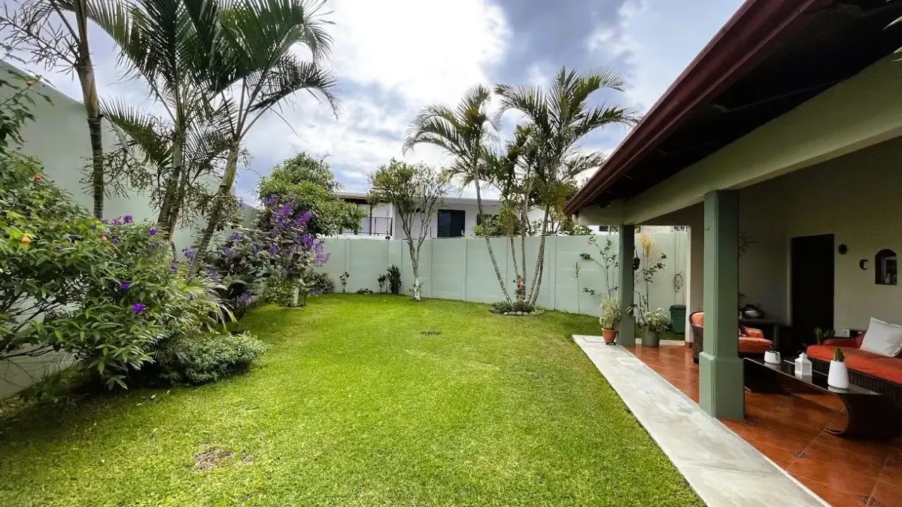 MAISON DE PRESTIGE À VENDRE À SAN RAMÓN, ALAJUELA - 1