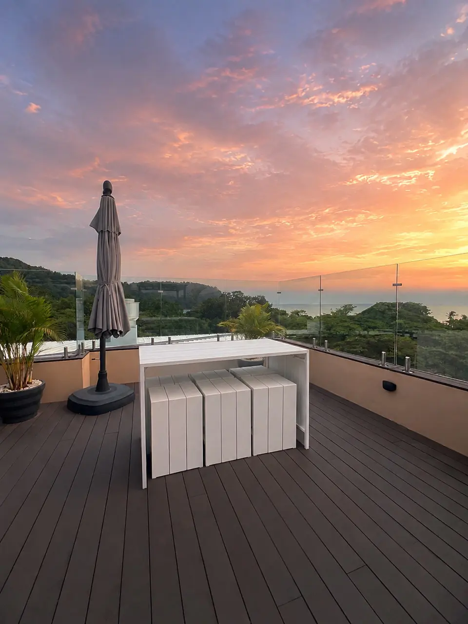 Exclusive 3-Bedroom Condominium in Torres del Mar, Jacó - 3