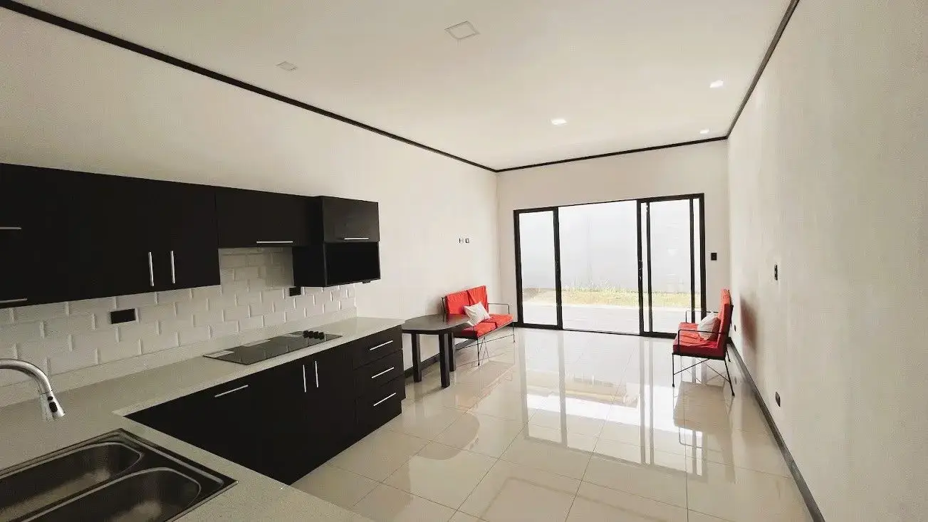 CHARMANTE MAISON À VENDRE À SAN RAMÓN, ALAJUELA – IDÉALE POUR Y VIVRE OU INVESTIR - main