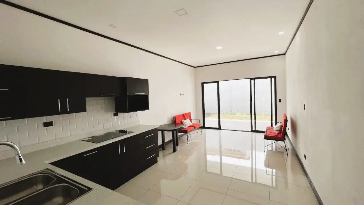 HERMOSA CASA EN VENTA EN SAN RAMÓN, ALAJUELA - 4