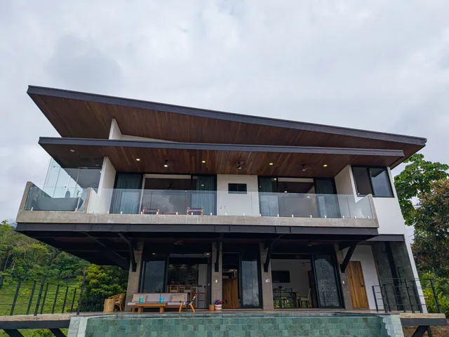 Brand New Luxury Oceanview Oasis in Bahía Ballena, Costa Rica - 5 Beds, Infinity Pool, Sunset Views