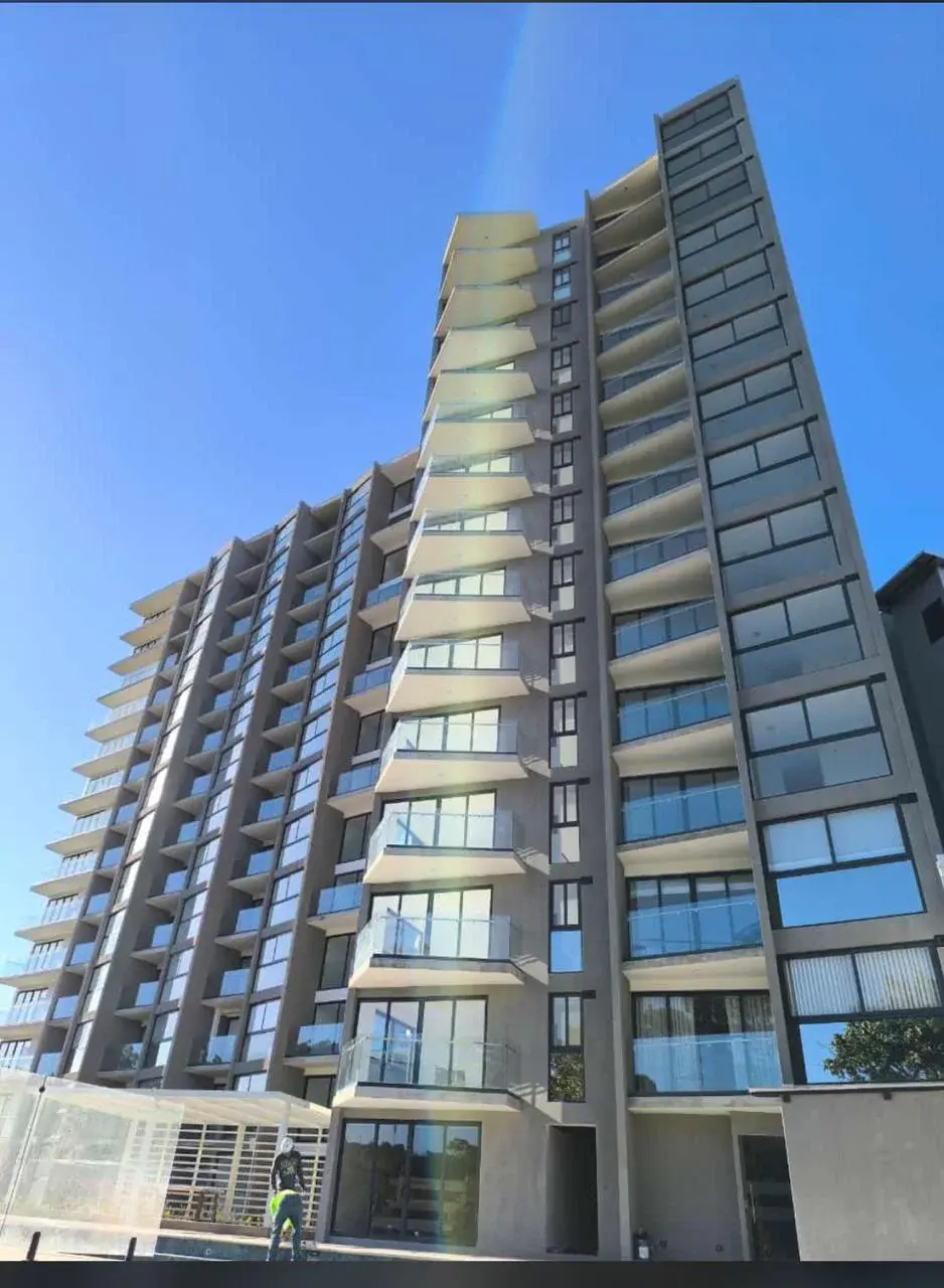 The Best 3-Bedroom Option with Modern Style and Forest Views - 1