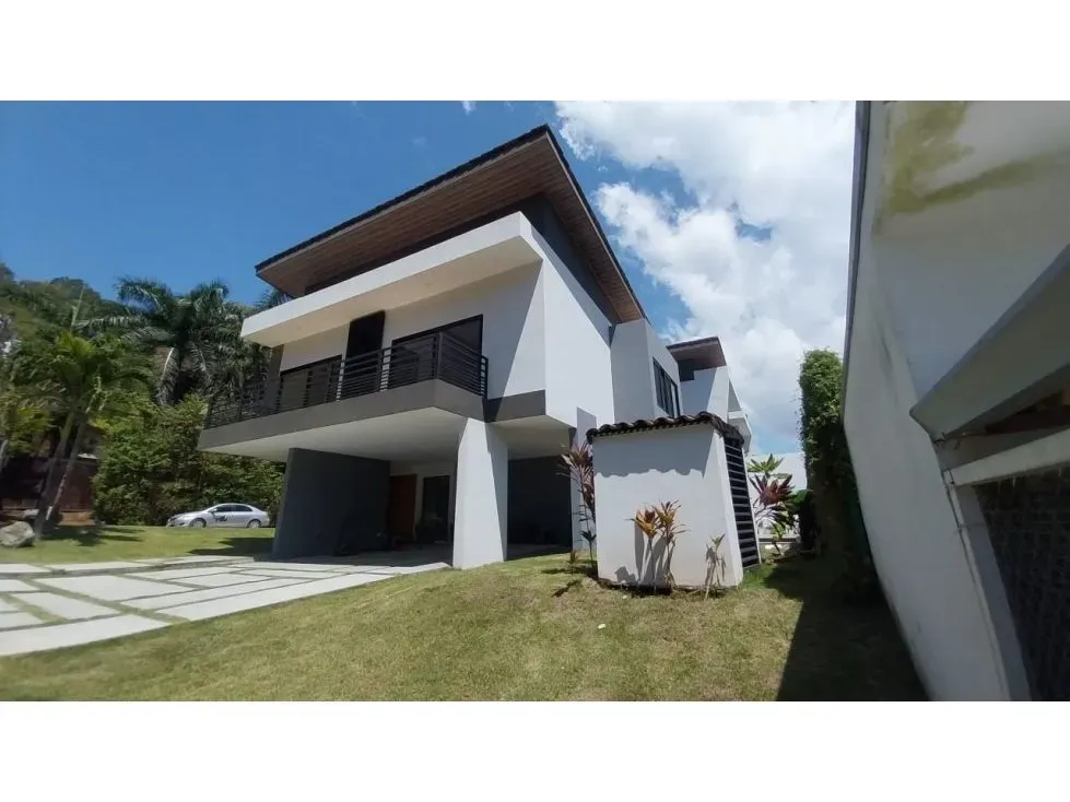 Casa a estrenar en condominio cerrado, Playa Hermosa Jaco - main
