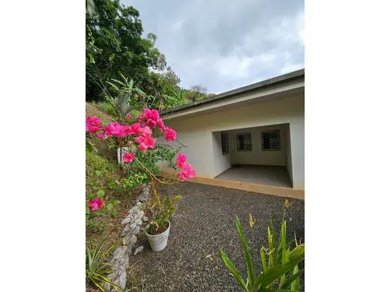 Beautiful Home in a quiet and green place close to Jaco Town - 5