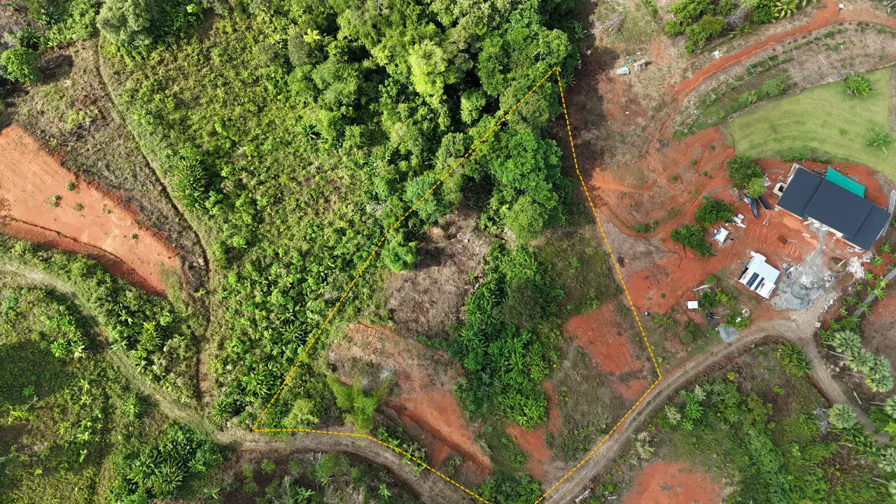 PEACEFUL AND PRIVATE LAND IN PUNTA MALA, OJOCHAL - 1