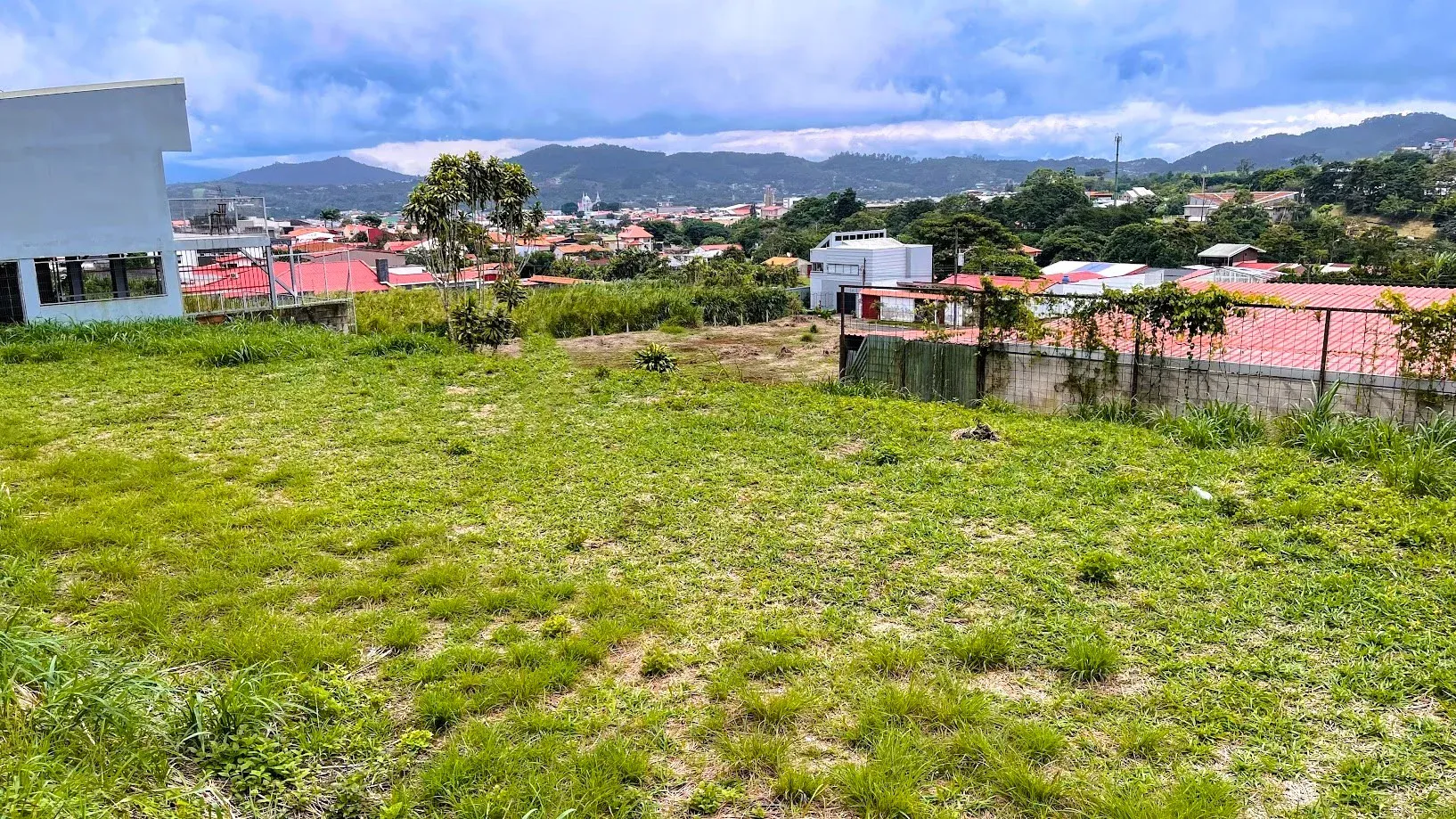 LAND FOR SALE IN SAN RAMON, ALAJUELA - main