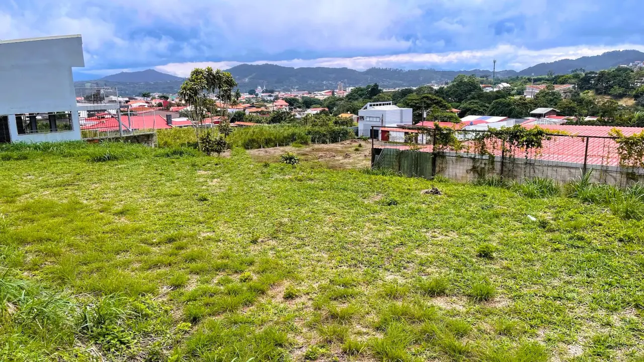 LAND FOR SALE IN SAN RAMON, ALAJUELA - 1