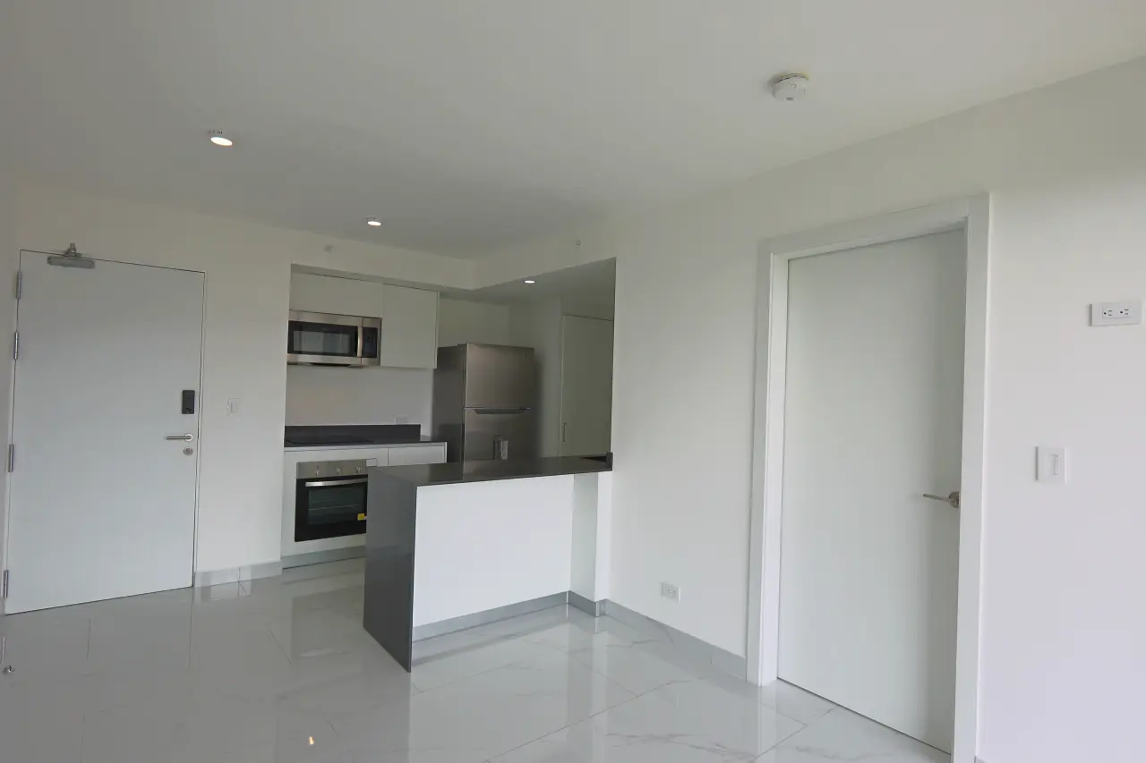Modern 1-Bedroom Apartment for Sale in Rohrmoser - 1