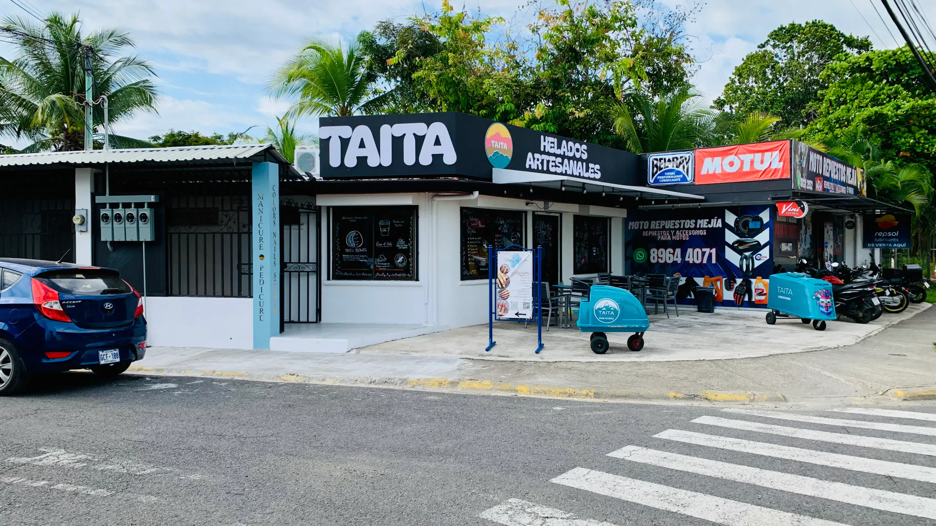Income-Producing Corner Commercial Building & Boutique Hotel in Prime Jacó Location - main