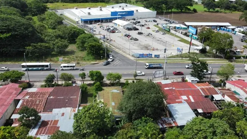 Take Advantage of the Economic Boom: Strategic Property in Liberia’s Developing Area - main