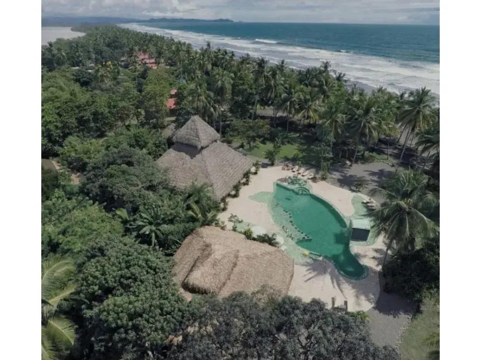 Hotel en Costa Rica: 15 camas, ubicación privilegiada, gran inversión - 2