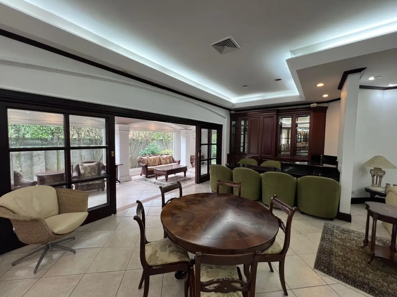 Luxury Home in Bosques de Lindora, Santa Ana - 4