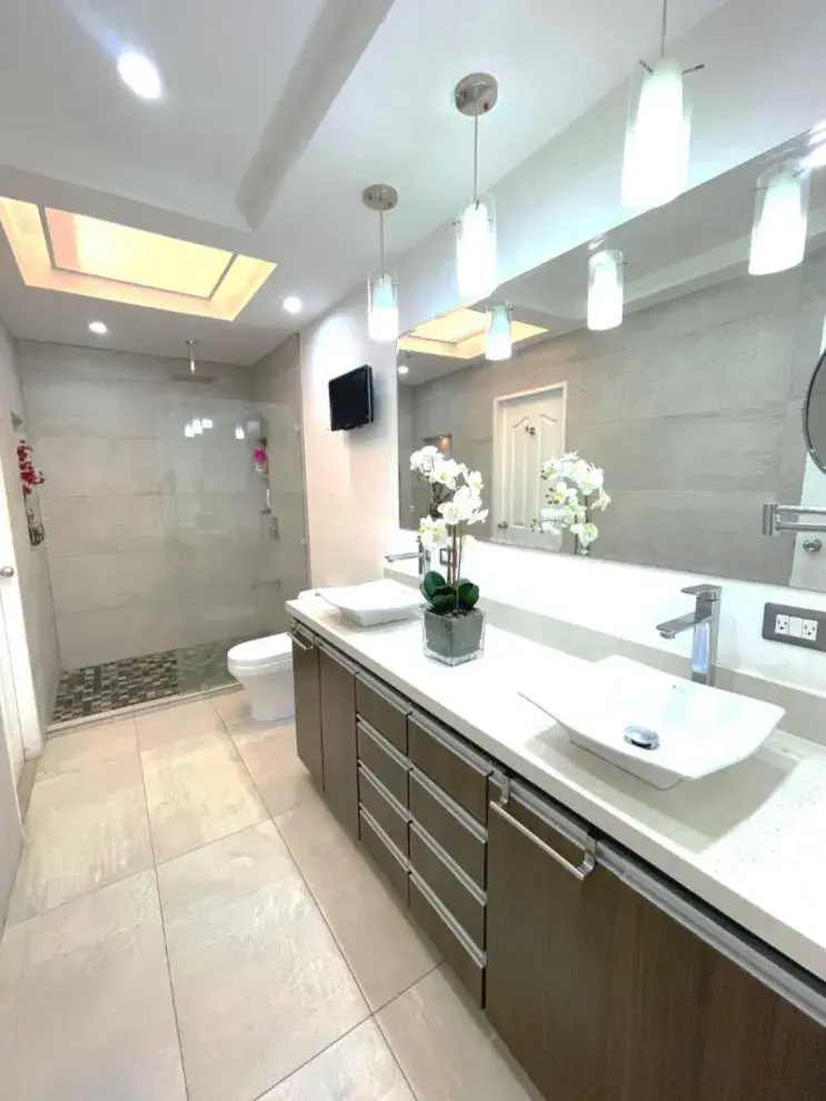 Beautiful Single-Level Home in Escazú - 5