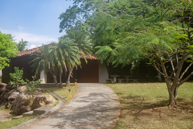 Lote de 2352.95 m2 con vistas panorámicas en La Gúacima, Alajuela.