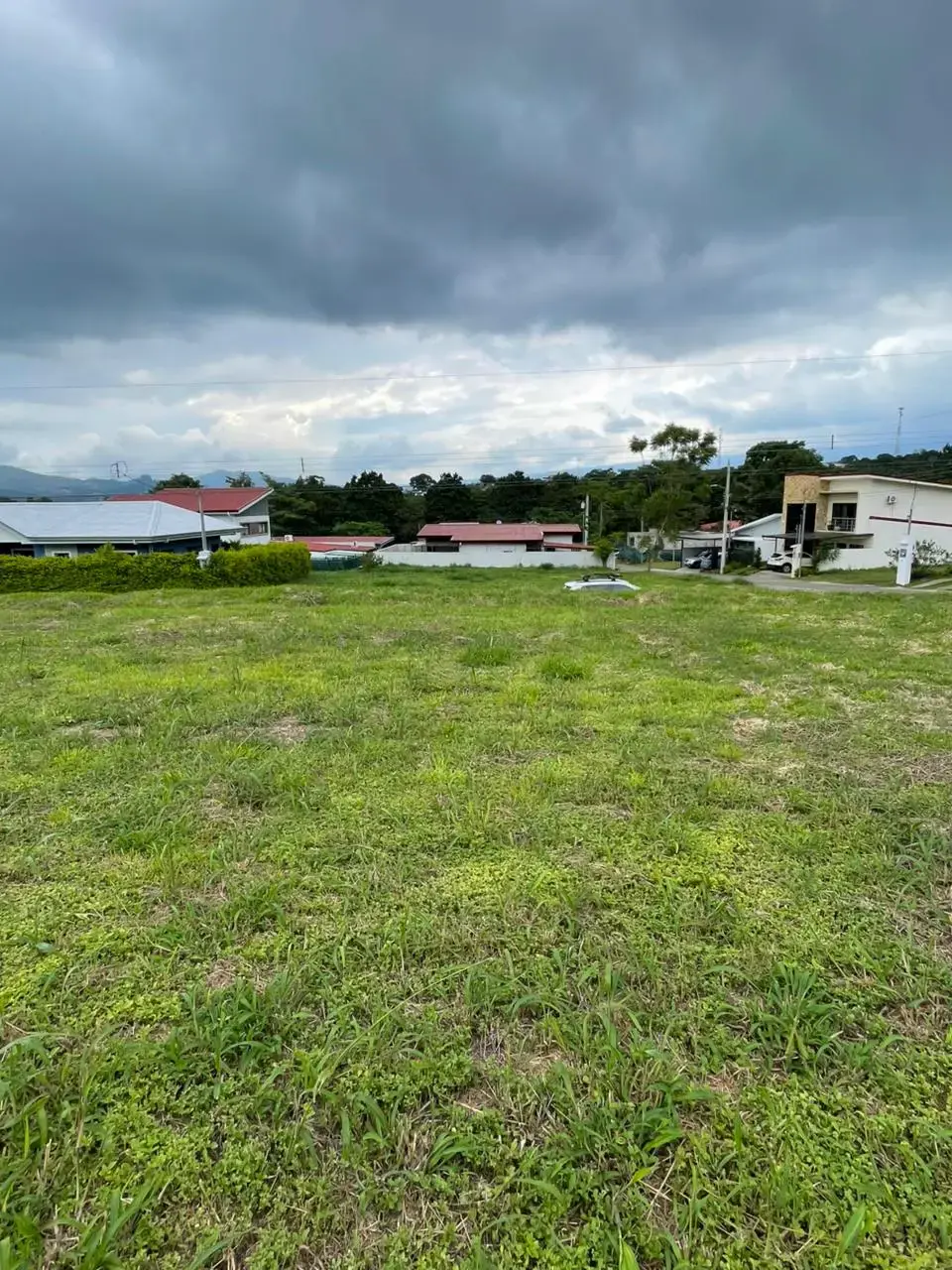 Excelente terreno edificable de 225 m² en Grecia, Alajuela: ideal para la casa de sus sueños en Costa Rica. - 1