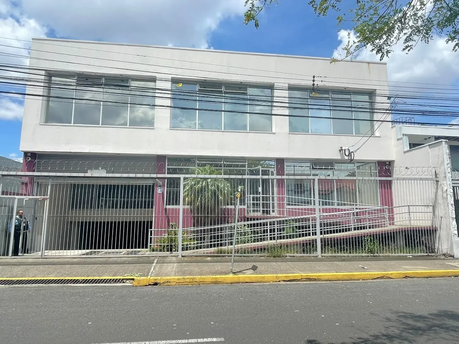 Office Building for Rent in Sabana Este - main