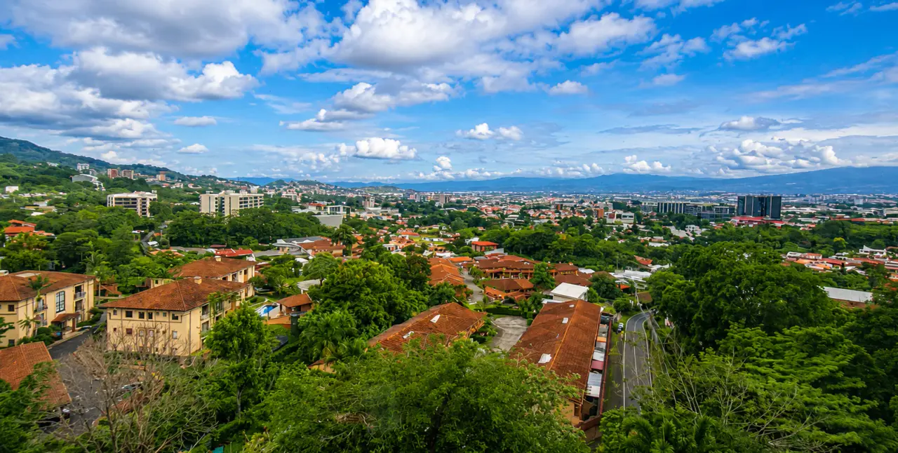 Penthouse de 3 chambres avec vue panoramique à Escazú - 2