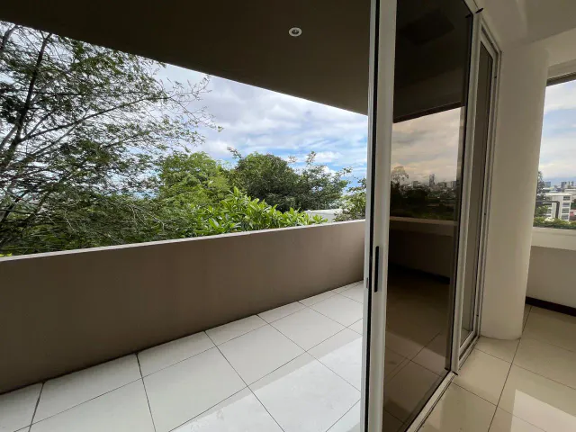 Tour d'appartements de luxe avec vue panoramique sur San José