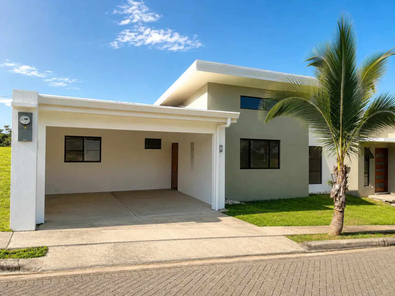 Modern Home Just Minutes from the Industrial Parks of Grecia, Alajuela. - 3