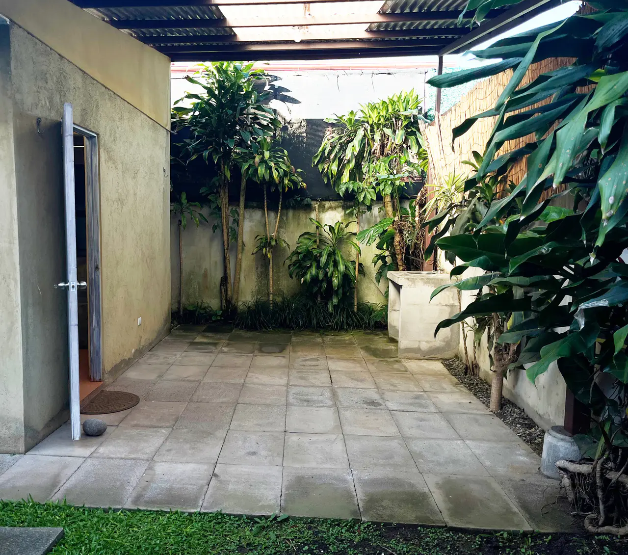 House for Rent/Sale in Concepción de Tres Rios - 3