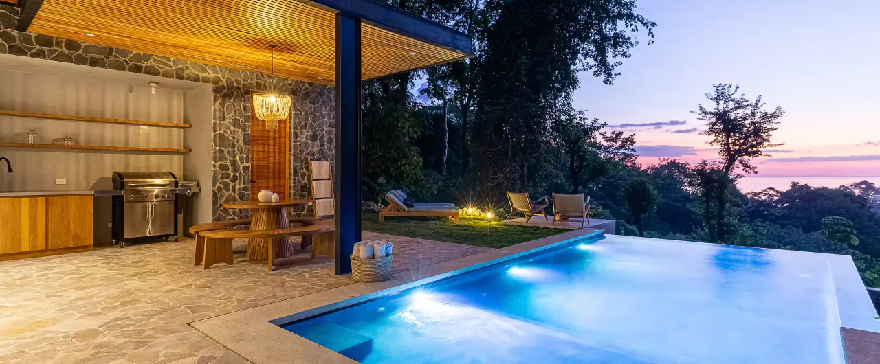 Luxury 3-Bedroom Villa with Ocean Views - Infinity pool and Minutes from the ocean  - 2