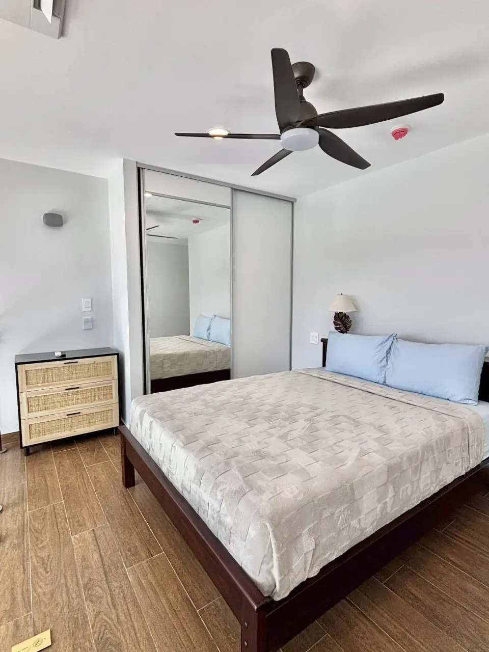 Modern 1-Bed Loft in Jacó with Stunning Ocean Views - 3