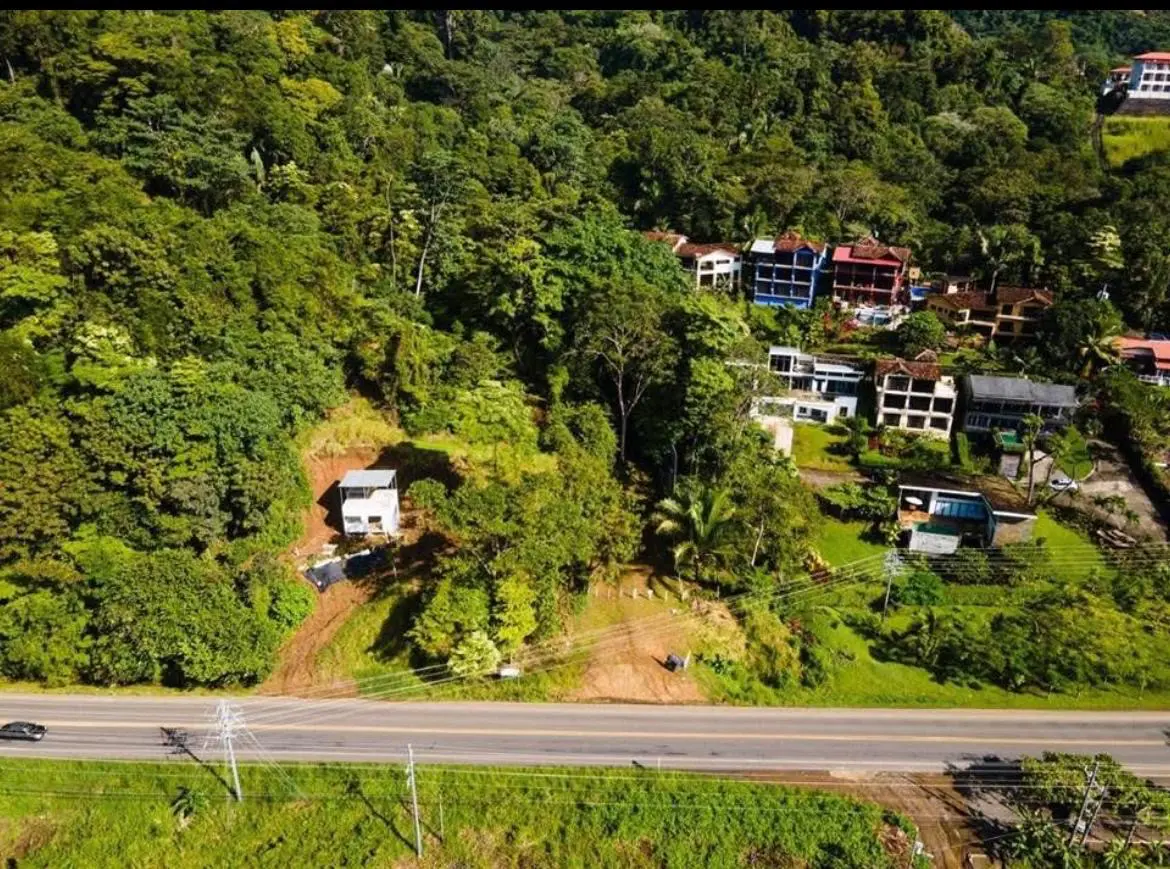 Oceanfront Lot in Playa Hermosa, Jacó — Prime Location - 3