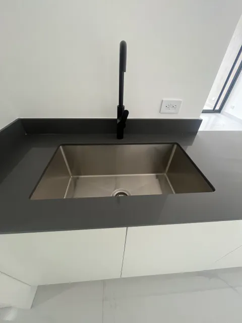 Vivir con Amenidades de Lujo en este Apartamento de 1 Habitación Con Vistas Panorámicas. 