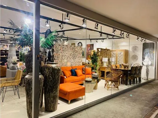 Espacio Comercial Prime en Escazú - Invest in San José - main